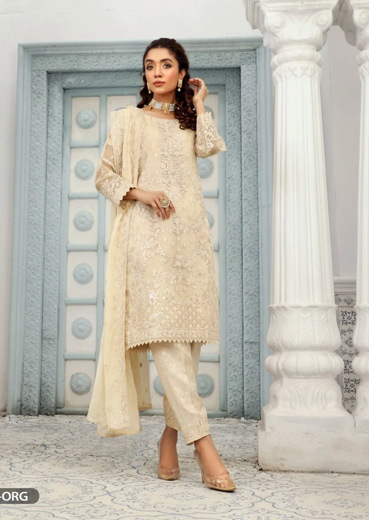 2186 - Gold  Readymade Organza Suit