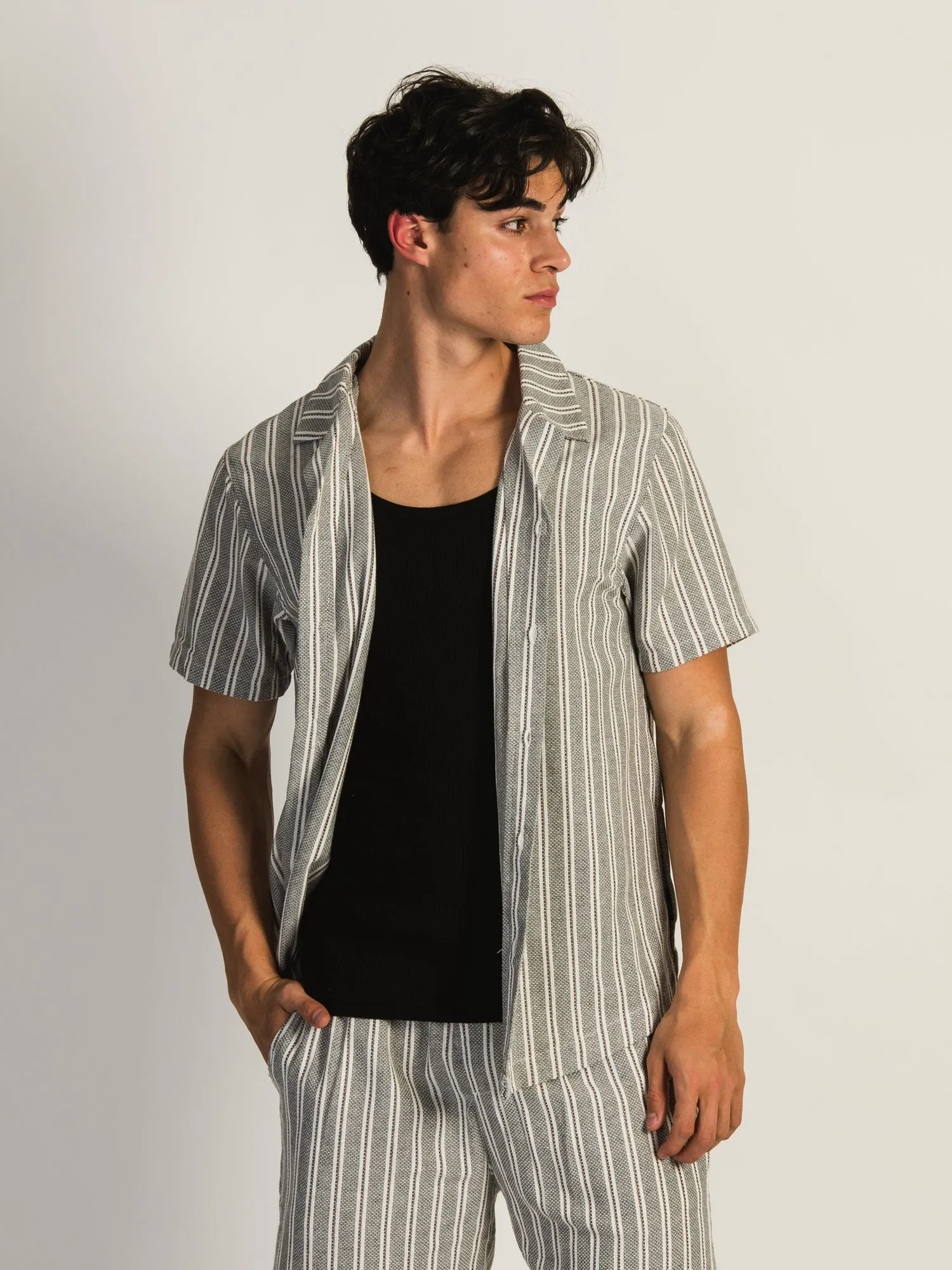 ISLAND HAZE STRIPE SHORT SLEEVE WOVEN